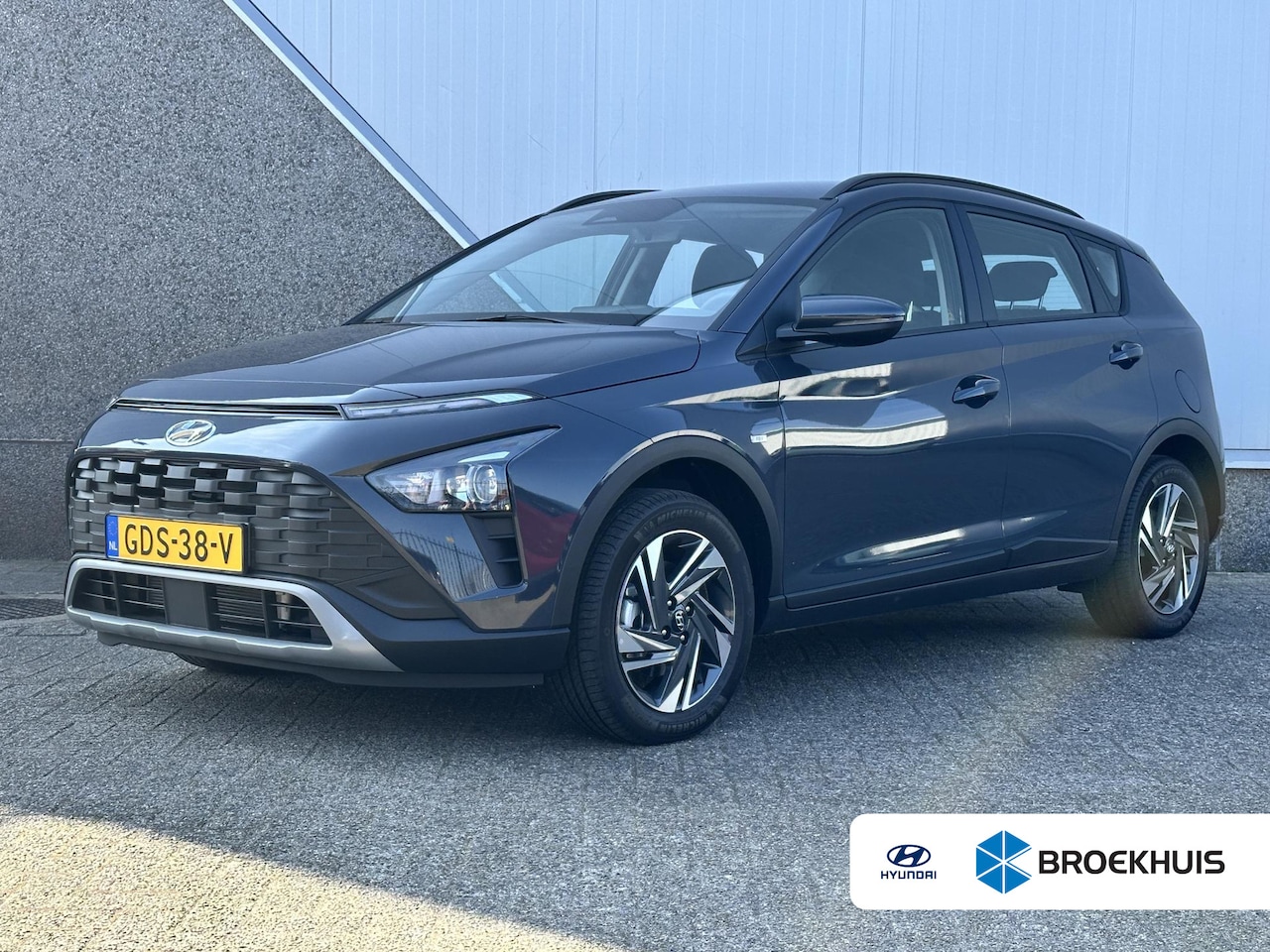 Hyundai Bayon - 1.0 T-GDI Comfort Smart / Navigatie / Apple Carplay & Android Auto / Airco / Cruise Contro - AutoWereld.nl