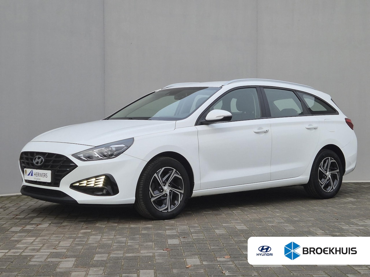 Hyundai i30 Wagon - 1.0 T-GDi MHEV Comfort Smart / Navigatie via Apple Carplay of Android Auto / Stuur en Stoe - AutoWereld.nl