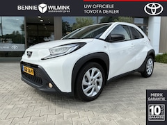 Toyota Aygo X - 1.0 VVT-i first Edition | Stoelverwarming | Apple Car-Play
