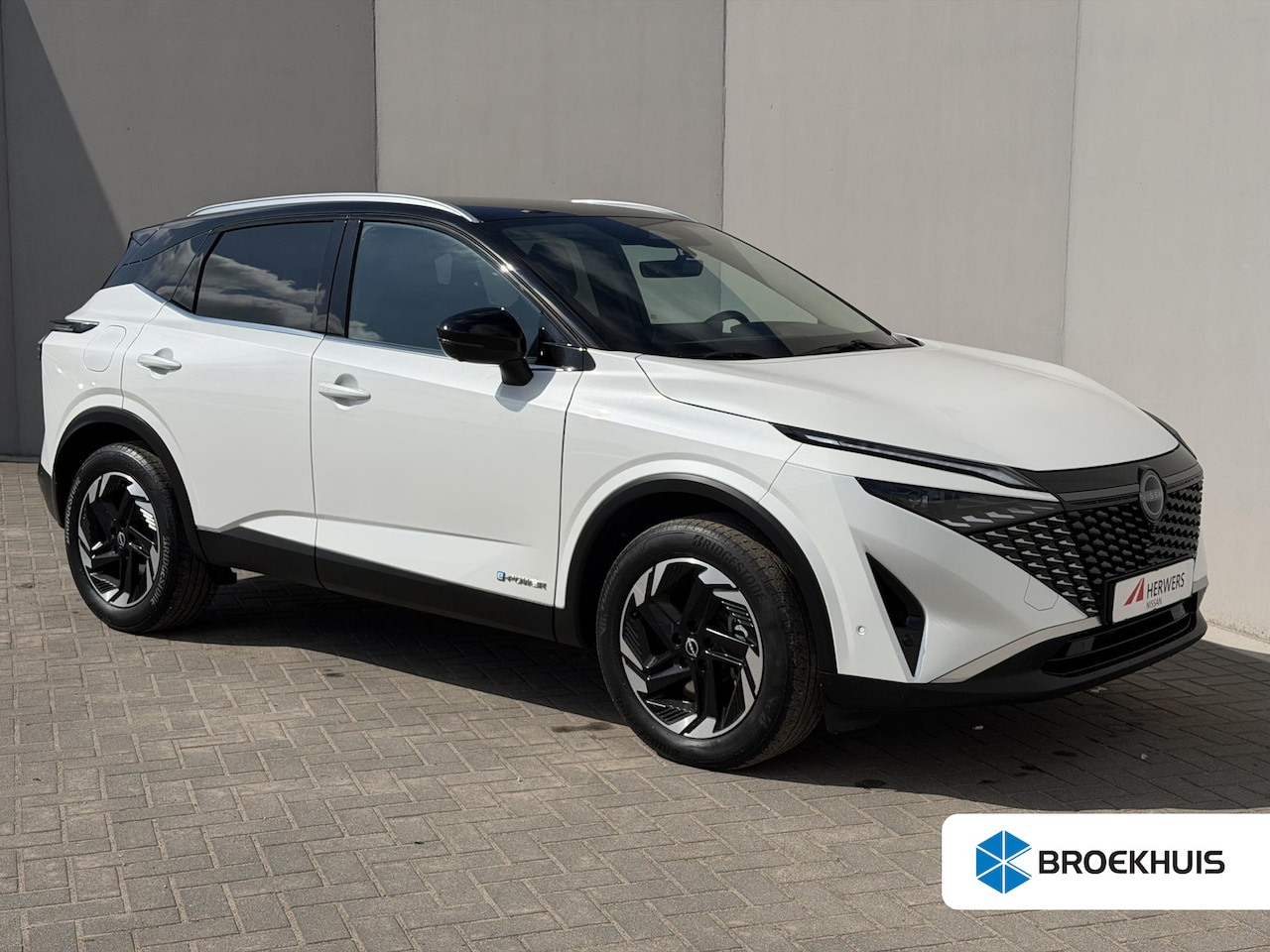 Nissan Qashqai - 1.5 e-Power N-Connecta / Facelift / Navigatie / 360 Camera / Dodehoek Detectie /  Apple Ca - AutoWereld.nl