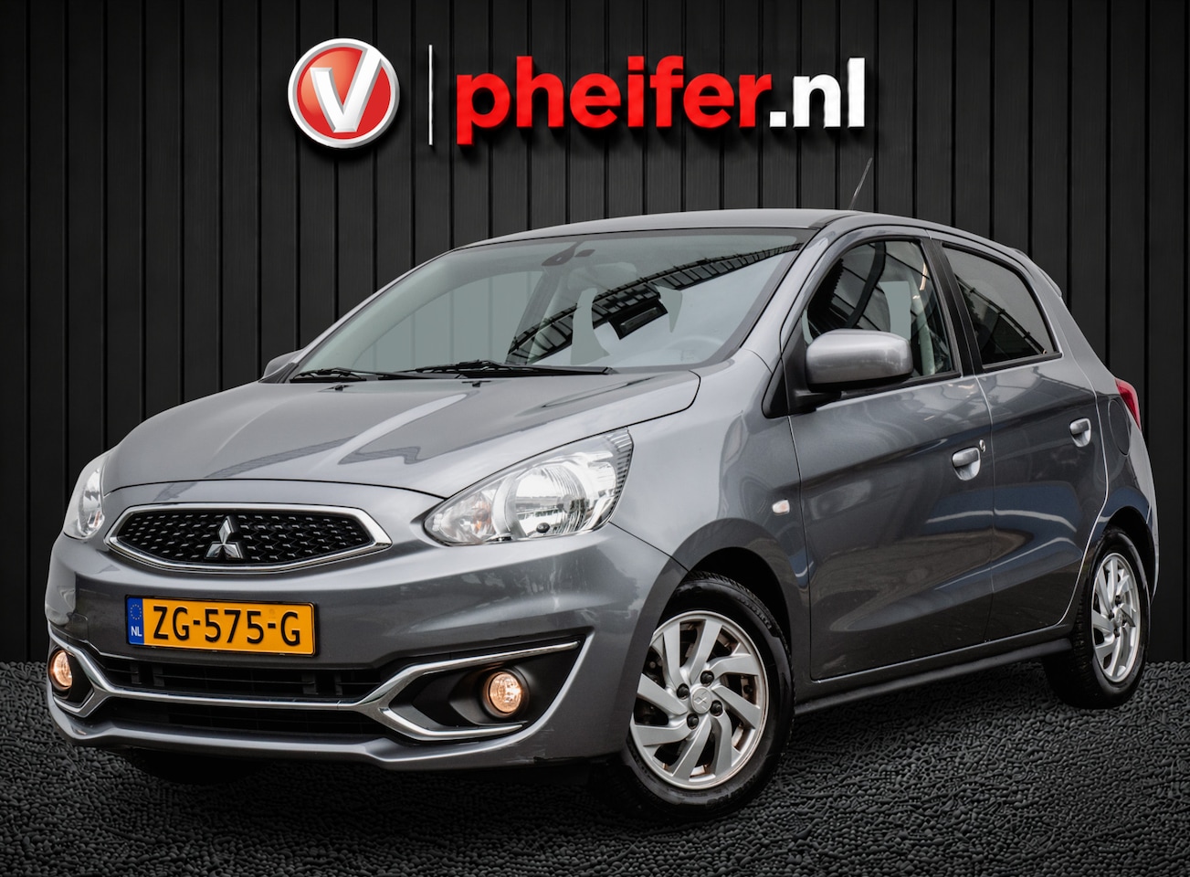 Mitsubishi Space Star - 1.0 Aut. Active Carplay/ Airco/ Full map navigatie/ DAB+/ Lmv - AutoWereld.nl