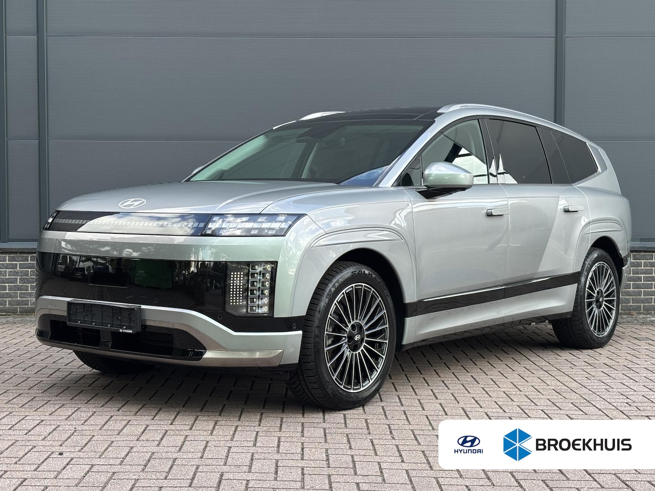 Hyundai IONIQ 9 - Lounge AWD 6p. 110.3 kWh / Voor-achter stoelverwarming / Voor-achter stoelverkoeling / BOS - AutoWereld.nl