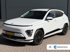 Hyundai Kona Electric - Pure Edition 64.8 kWh / Navigatie / Apple Carplay & Android Auto / Airco / Achteruitrijcam