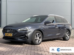 Hyundai i30 Wagon - 1.5 T-GDi MHEV Premium / Dealer onderhouden / Trekhaak / 1410 kg Trekgewicht / Navigatie /