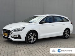 Hyundai i30 Wagon - 1.0 T-GDi MHEV Comfort / Facelift / NL’se Auto / Camera / Navigatie via AppleCarplay & And