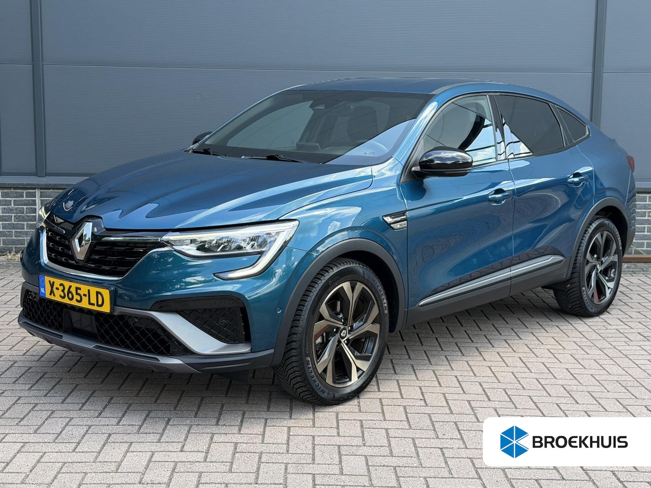Renault Arkana - 1.6 E-Tech full hybrid 145 esprit RS Line / Elektrisch Verstelbare Stoelen / Navigatie + A - AutoWereld.nl