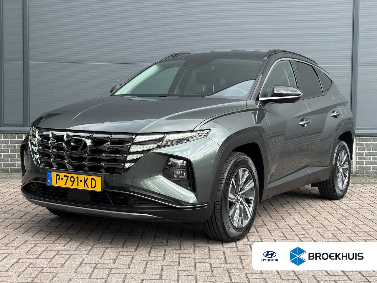 Hyundai Tucson - 1.6 T-GDI HEV Comfort Smart / Afneembare Trekhaak / 1650 kg Trekgewicht / Stoel en Stuurve - AutoWereld.nl