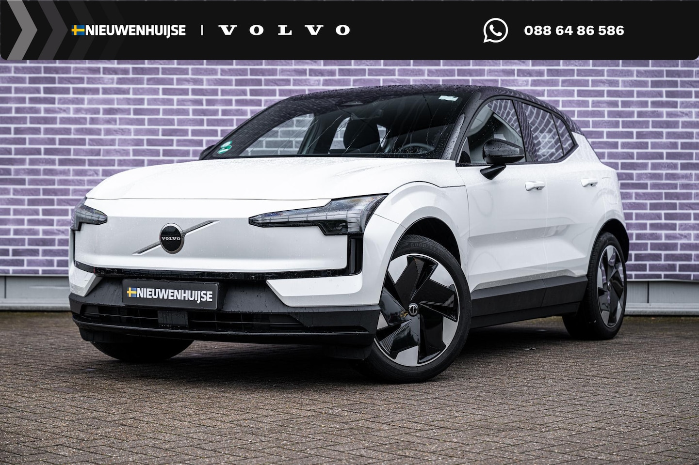 Volvo EX30 - Single Motor Extended Range Plus 69 kWh | SOH 95% | Stoel en Stuurverwarming | Adaptieve C - AutoWereld.nl