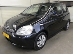 Toyota Yaris - 1.3-16V VVT-i Luna - Mooie Auto - Weinig Km Nap