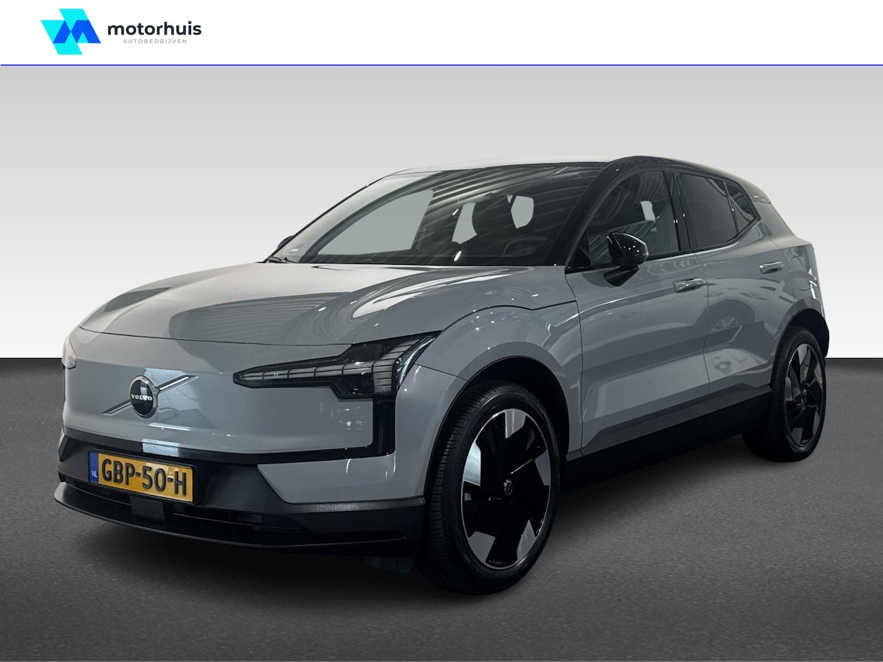 Volvo EX30 - Single Motor Extended Range Plus 69 kWh | Achteruitrijcamera | Stuurwiel verwarmd | Voorst - AutoWereld.nl