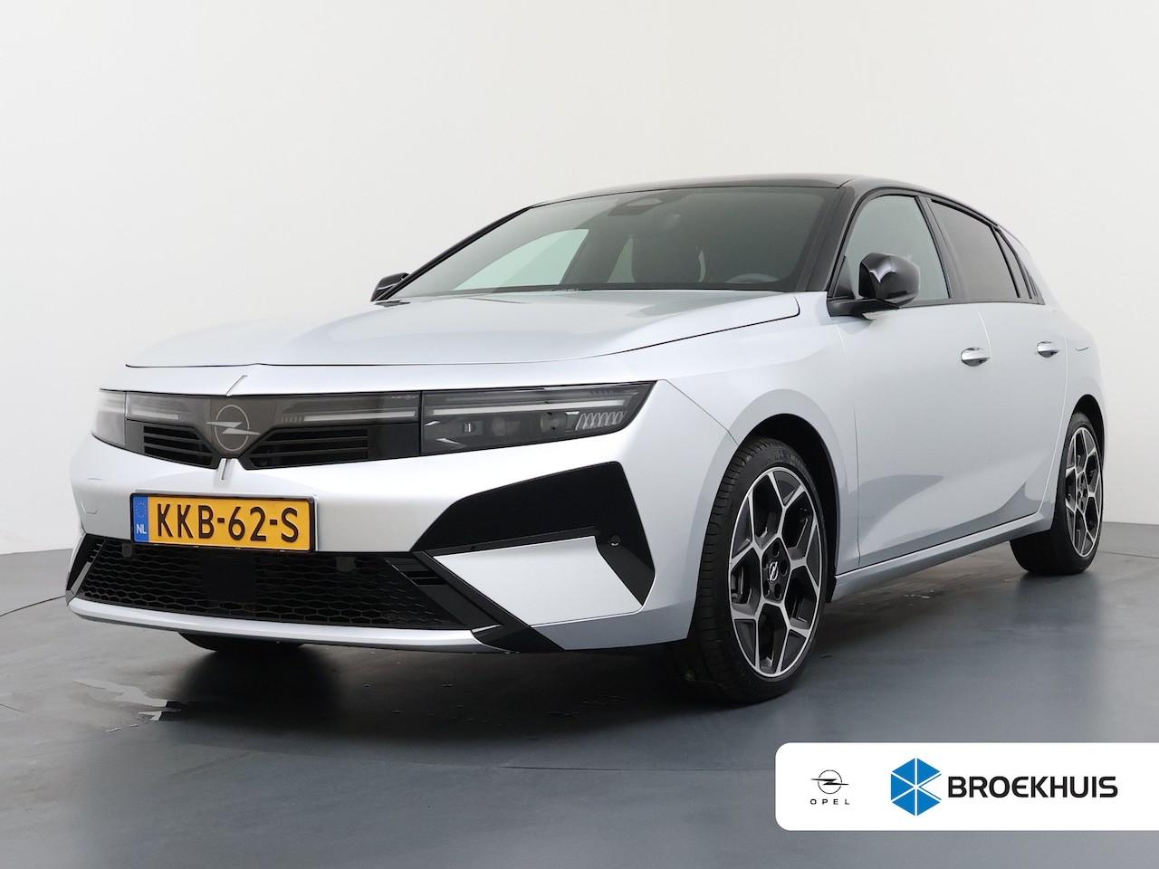 Opel Astra - 1.6 Turbo Plug In Hybrid Ultimate | Achteruitrijcamera | Apple Carplay/Android Auto|telefo - AutoWereld.nl