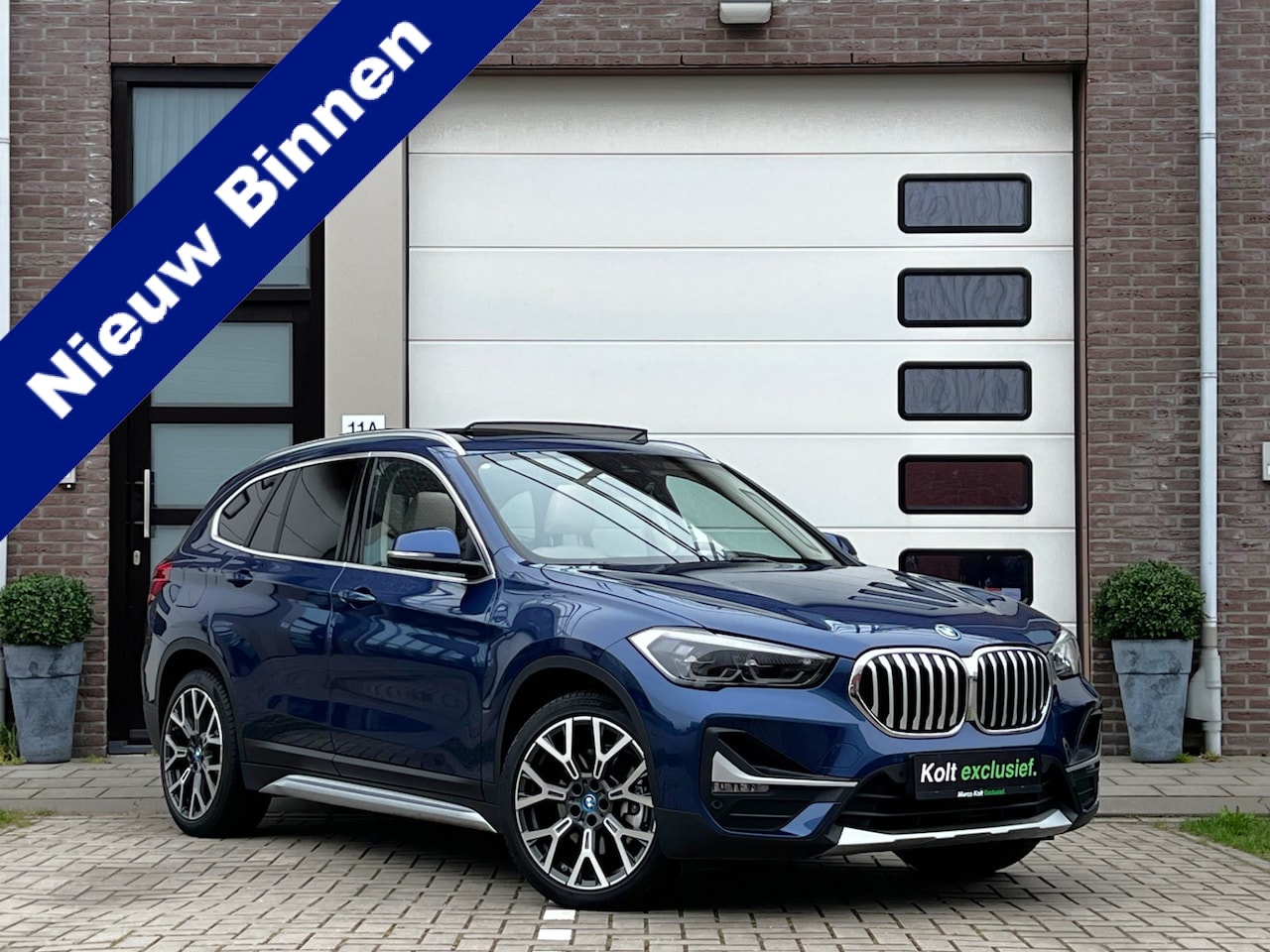 BMW X1 - xDrive25e High Executive 220 PK Plug in Hybride | Panoramdak | Navigatie | 19" Velgen | Le - AutoWereld.nl
