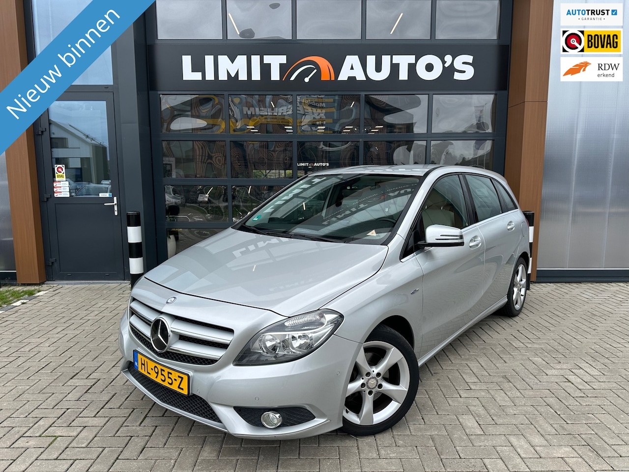 Mercedes-Benz B-klasse - 200 Ambition Airco/Cruise/Navi/Pdc.v+a/St.verwarming/Lmv/Apk - AutoWereld.nl
