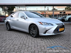 Lexus ES - 300h Comfort Line, panodak, elektr. stoelen, camera, 2 x PDC, leer, Dealer onderhouden