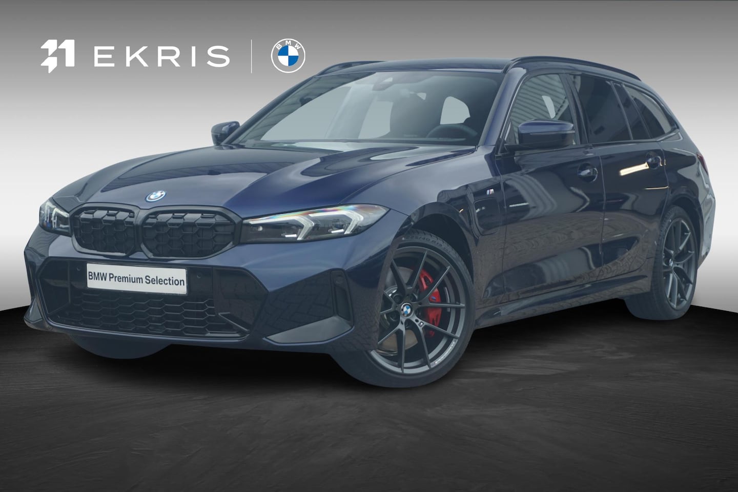 BMW 3-serie Touring - 330e | M Sportpakket Pro | Comfort Pack | M Performance velgen | Comfort Access - AutoWereld.nl