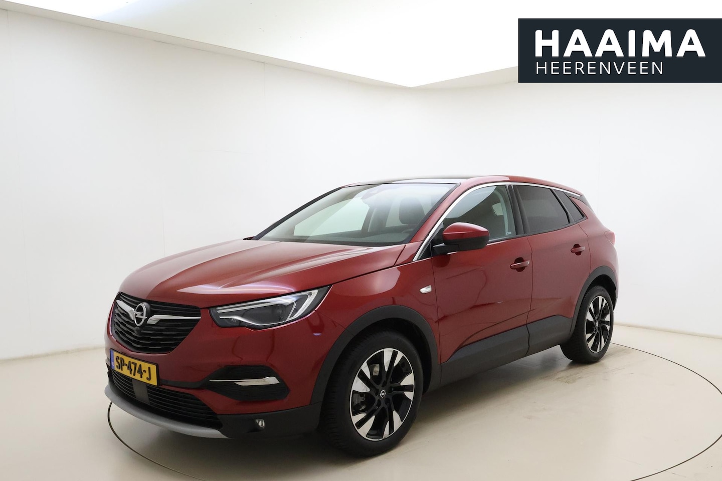 Opel Grandland X - 1.2 Turbo 130pk Automaat Innovation | Lederen bekleding | Navigatie | Trekhaak | Panoramad - AutoWereld.nl