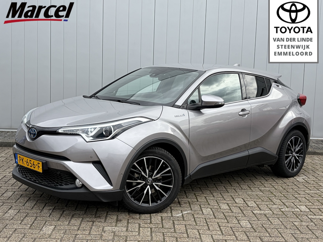 Toyota C-HR - 1.8 Hybrid Executive NL Auto Dealer Onderhouden All season Stoelverwarming - AutoWereld.nl