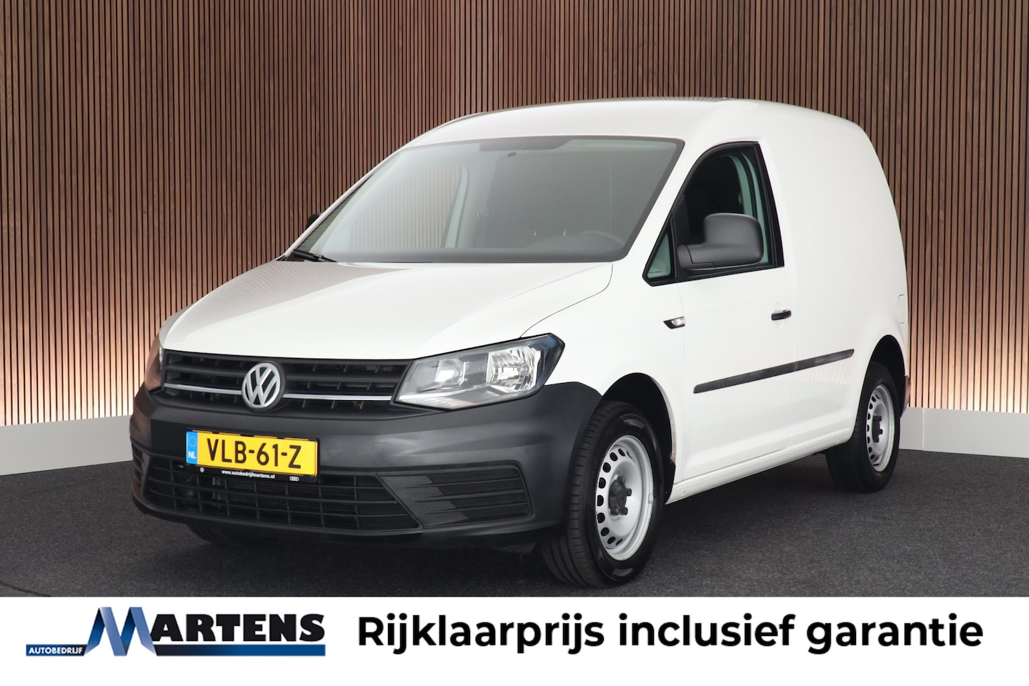 Volkswagen Caddy - 2.0 TDI 102pk DSG Comfortline Camera Climate Control Navigatie - AutoWereld.nl