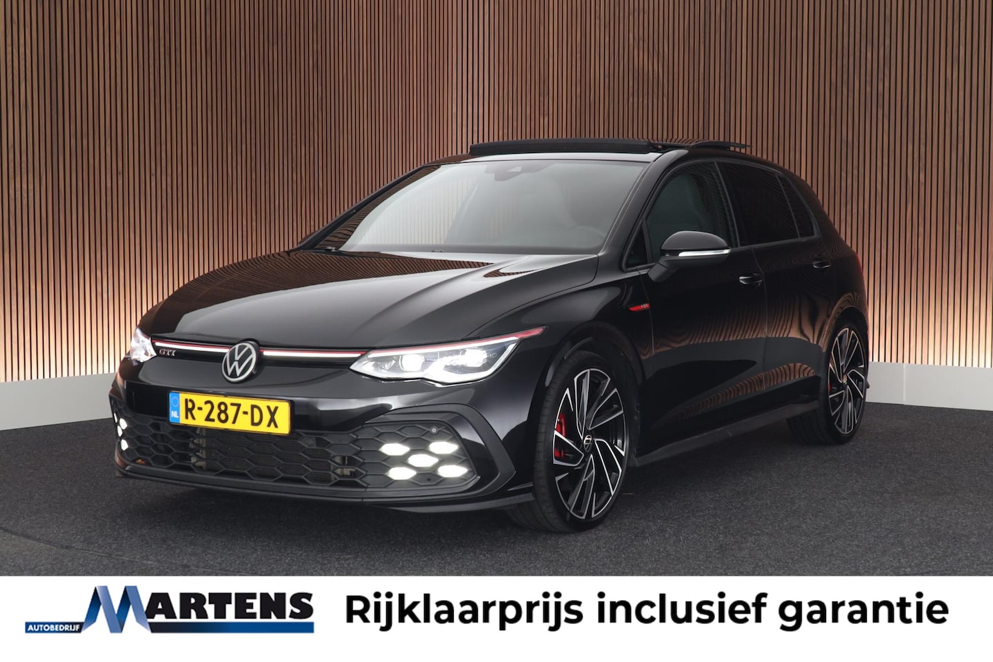 Volkswagen Golf - 2.0 TSI 245pk GTI Leder Memory Panoramadak Harman/Kardon Blindspot ACC Camera Navigatie - AutoWereld.nl
