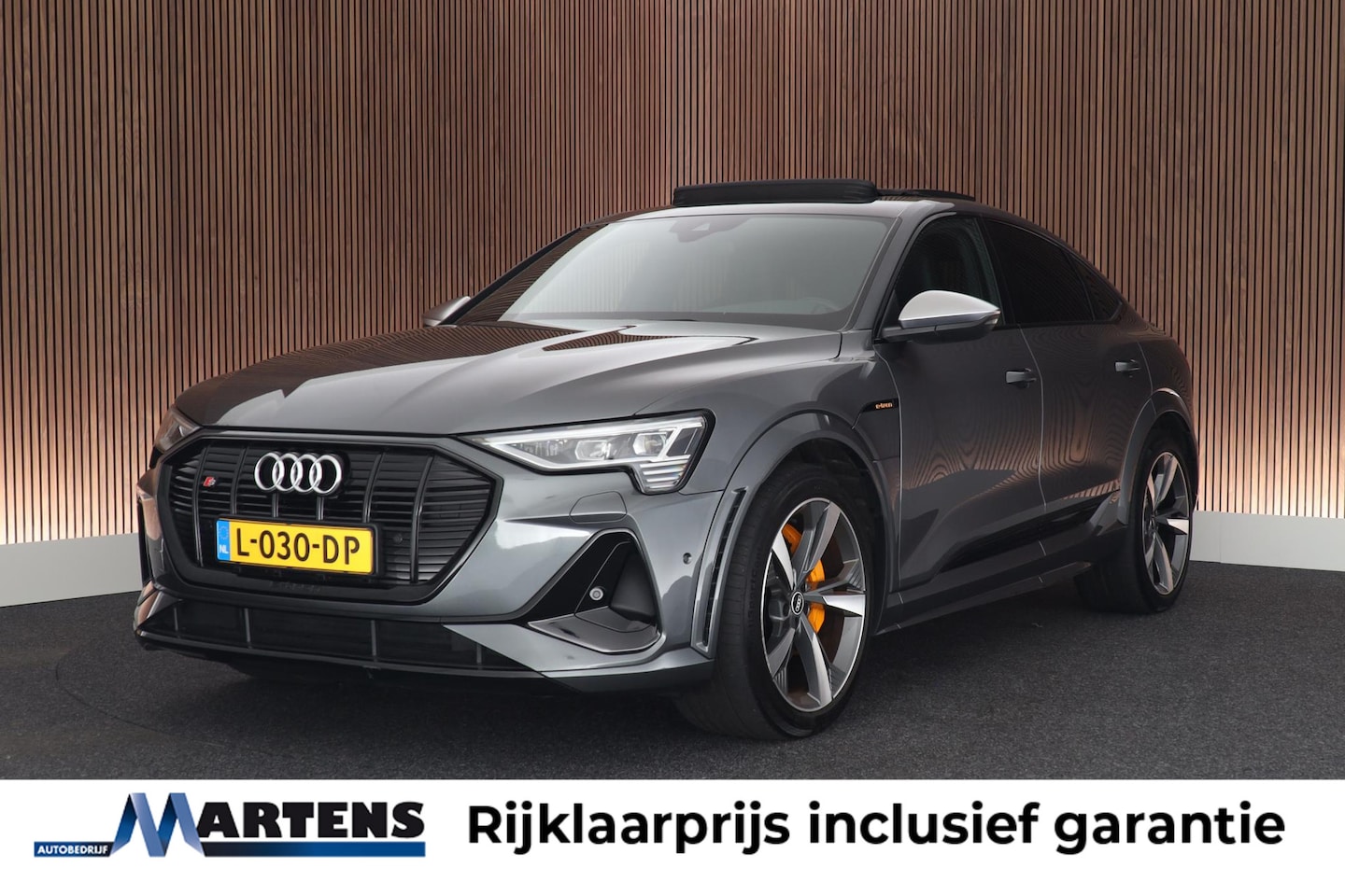 Audi e-tron Sportback - S quattro 503pk 95 kWh SOH 93% Panoramadak Trekhaak Leder Matrix LED B&O Memory Keyless Na - AutoWereld.nl