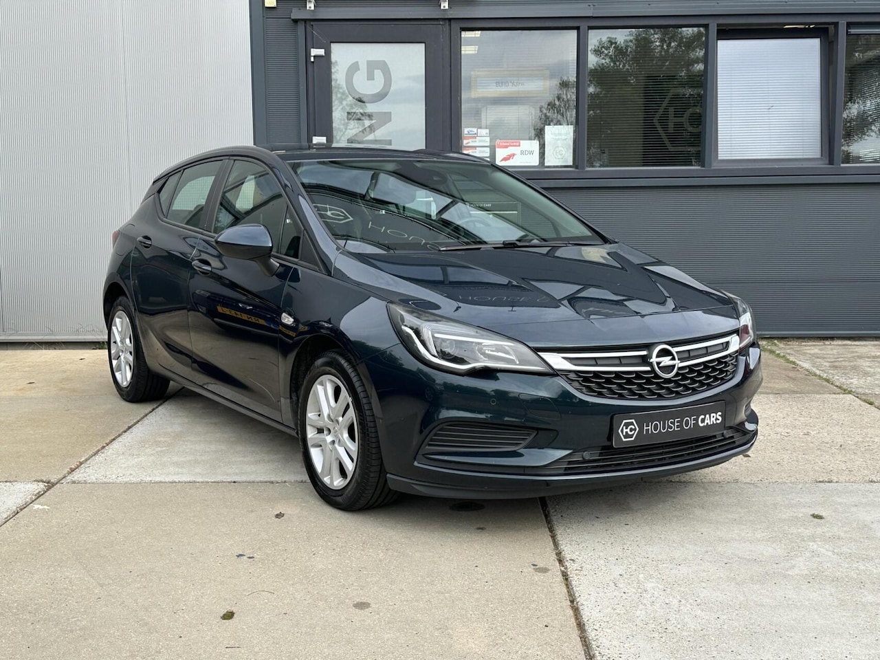 Opel Astra - 1.4 Turbo Business+ Clima Cruise Navi LED 150PK - AutoWereld.nl