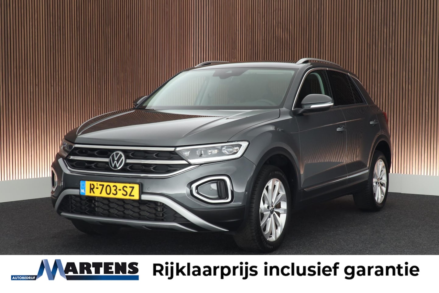 Volkswagen T-Roc - 1.0 TSI 110pk Style Trekhaak LED Virtual Cockpit Navigatie - AutoWereld.nl