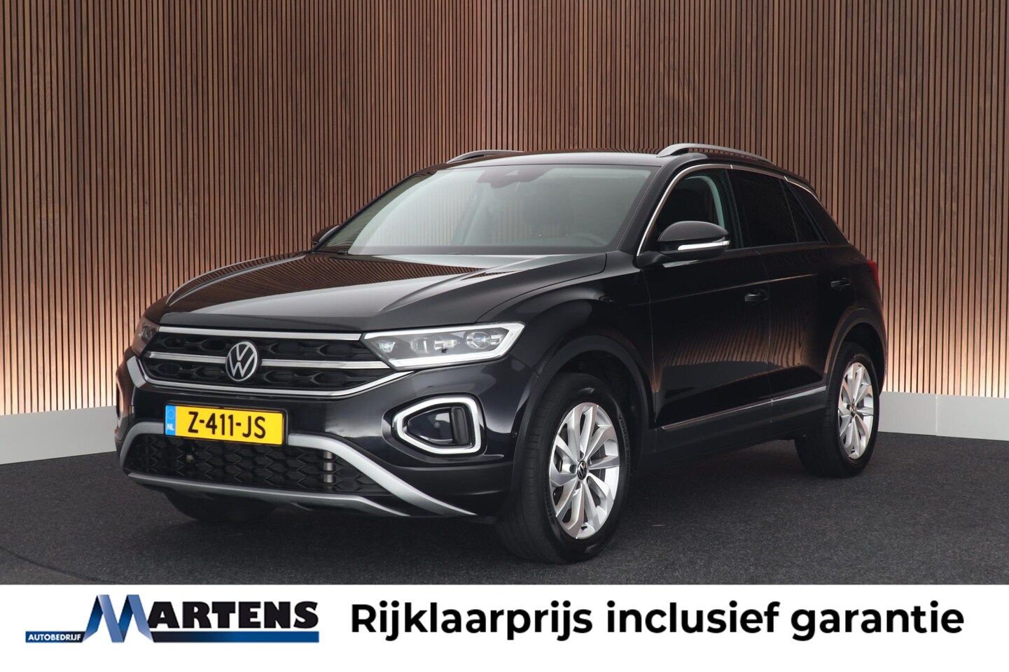 Volkswagen T-Roc - 1.5 TSI 150pk DSG Style Trekhaak Keyless Camera Navigatie LED - AutoWereld.nl