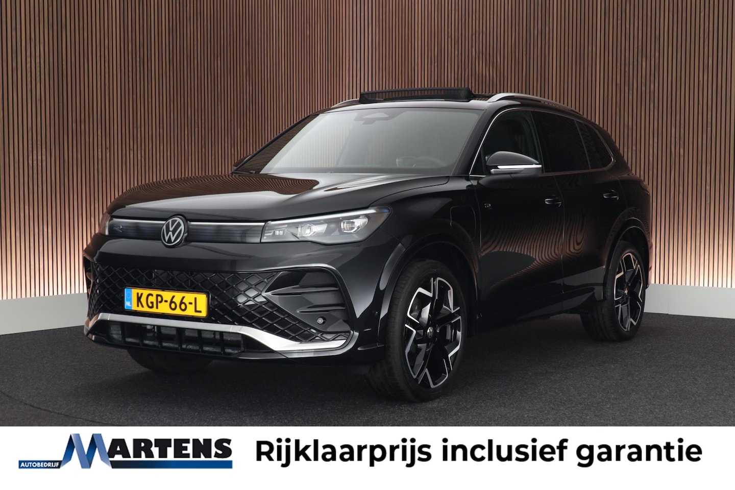 Volkswagen Tiguan - 1.5 272pk eHybrid R-Line Business Trekhaak Camera Stoelverwarming Massage Keyless Virtual - AutoWereld.nl