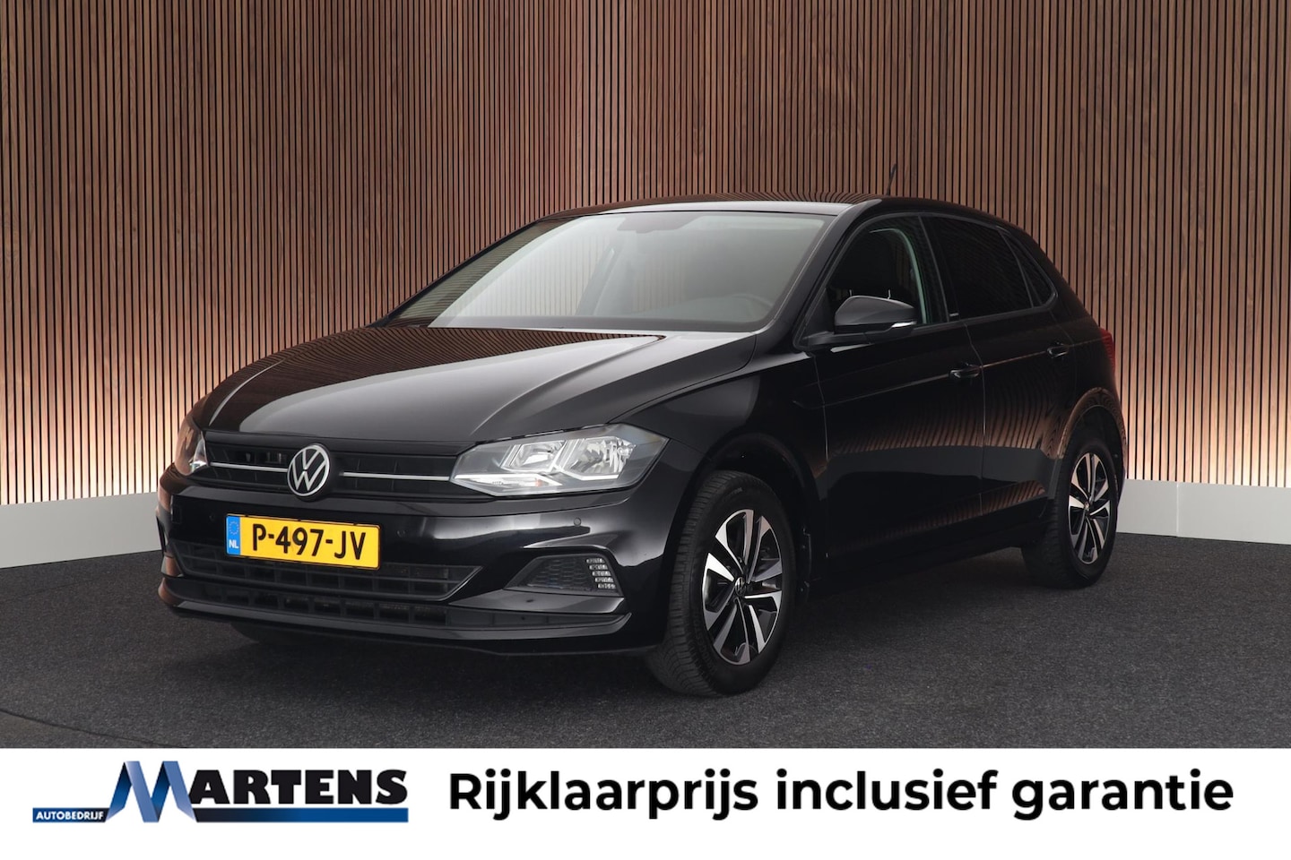 Volkswagen Polo - 1.0 TSI 95pk Comfortline Climate Control Parkeersensoren Navigatie Stoelverwarming - AutoWereld.nl
