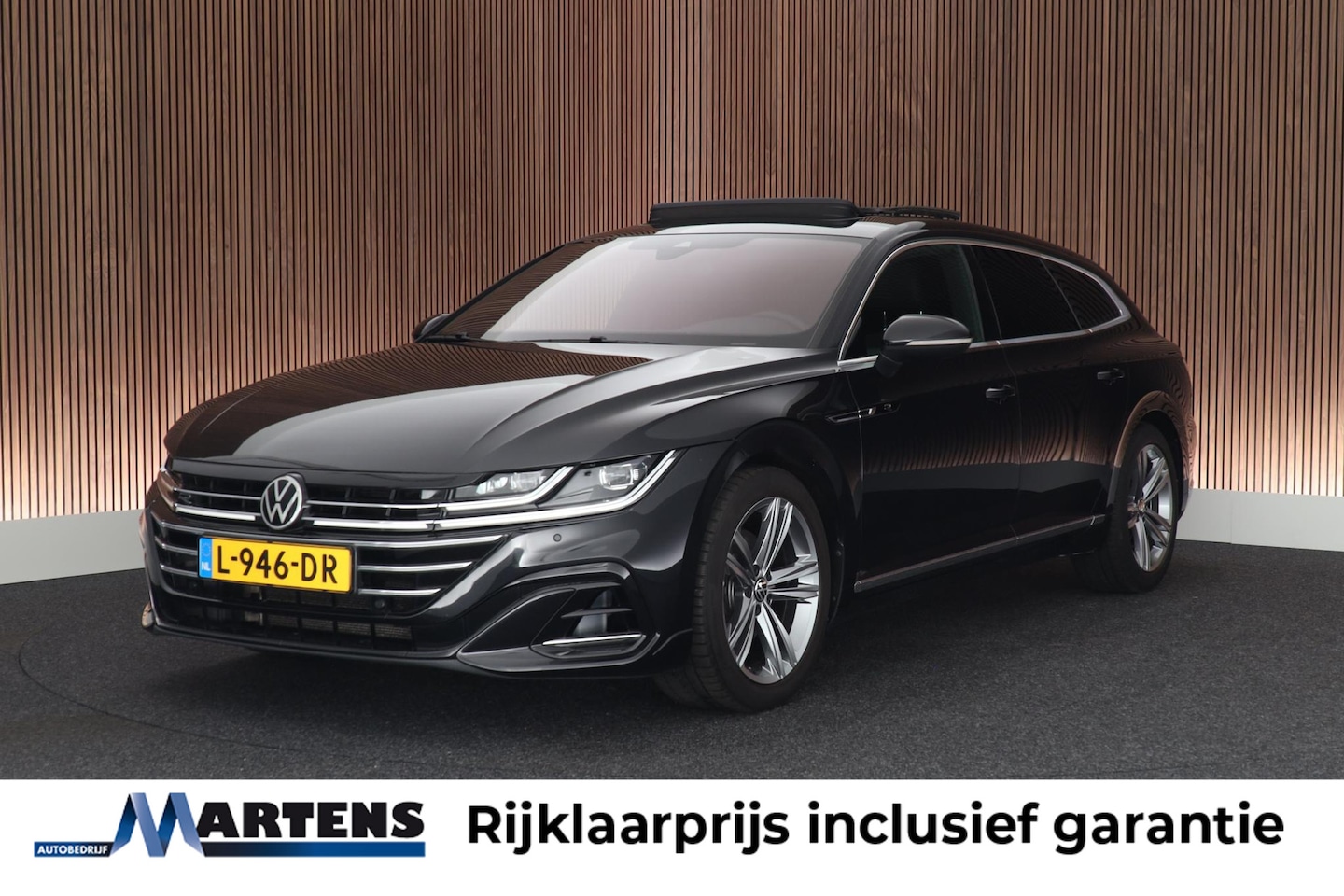 Volkswagen Arteon Shooting Brake - 2.0 TSI 190pk DSG R-Line Business+ Keyless Panoramadak DCC Camera Stoelverwarming Virtual - AutoWereld.nl