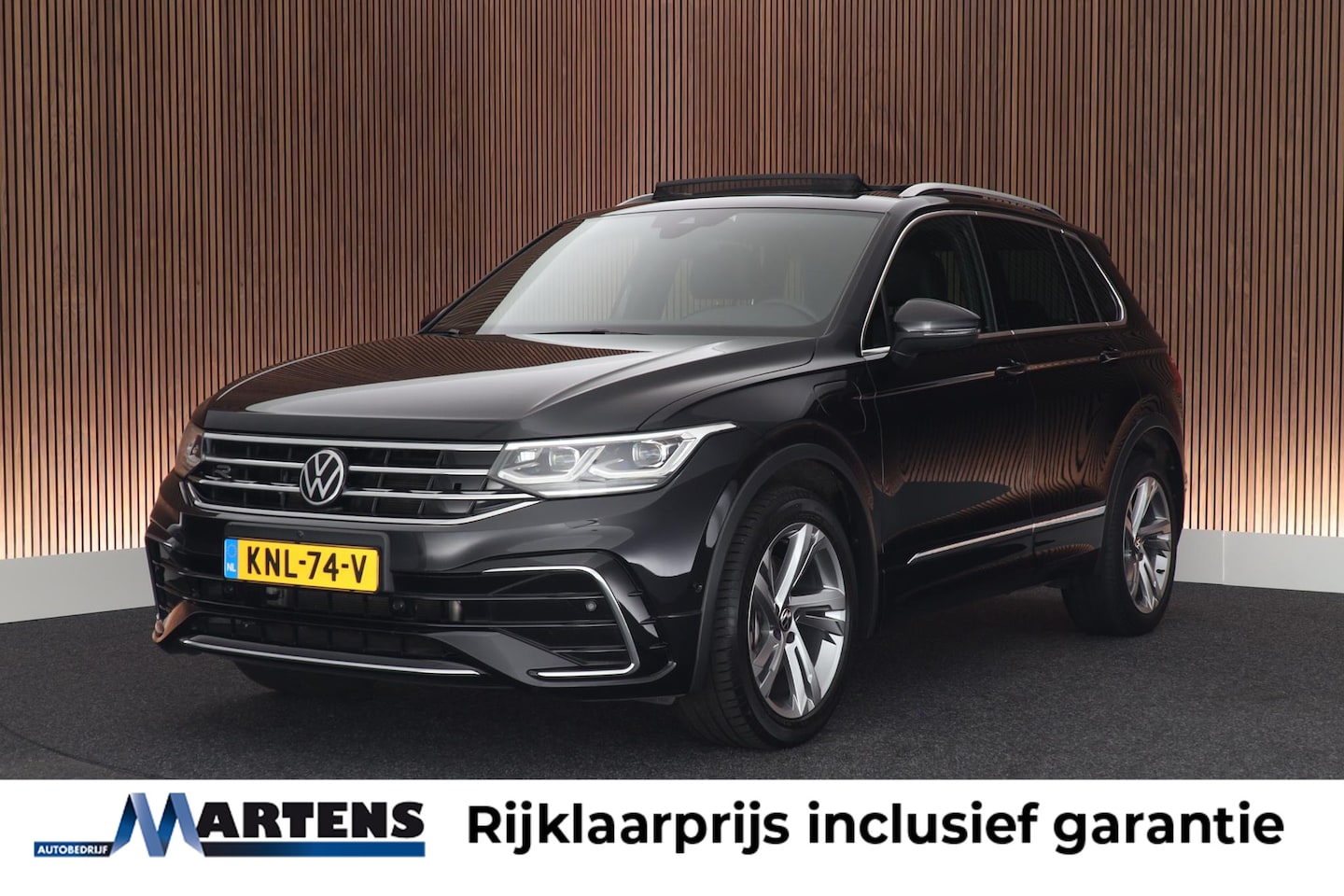 Volkswagen Tiguan - 1.4 TSI 245pk DSG eHybrid R-Line Business+ 360camera Panoramadak Stoelverwarming Leder Mem - AutoWereld.nl