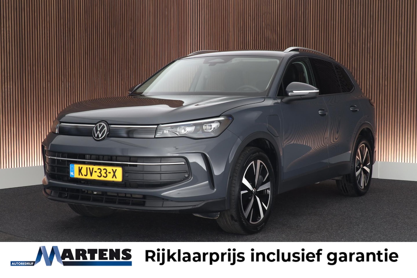 Volkswagen Tiguan - 1.5 204pk eHybrid Life Edition Camera Adaptive Cruise Keyless Virtual Cockpit Carplay - AutoWereld.nl