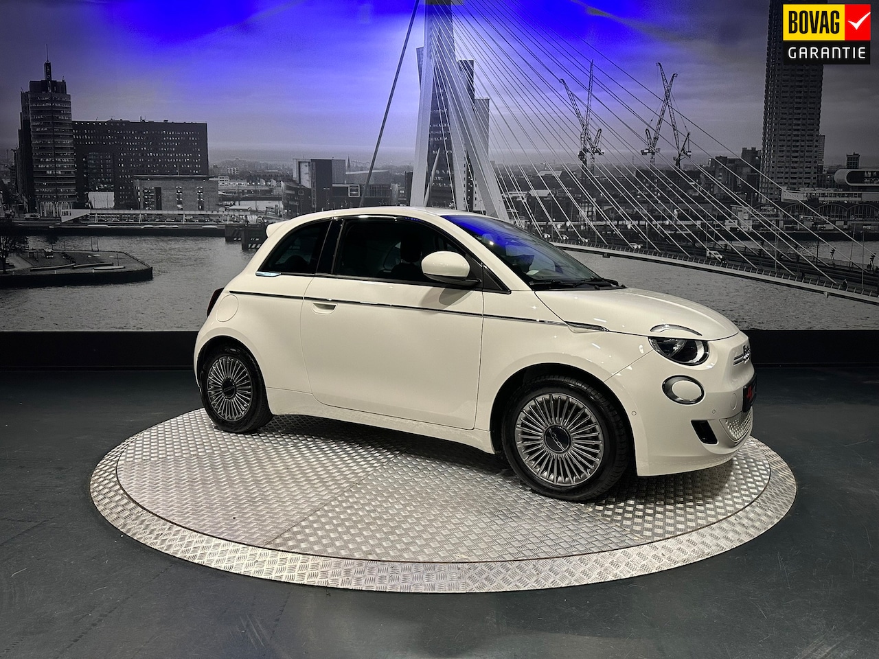 Fiat 500 - Icon 42 kWh *Carplay*Camera* - AutoWereld.nl