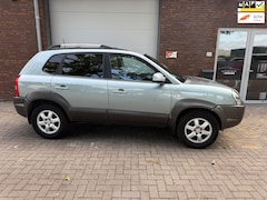 Hyundai Tucson - 2.0i Dynamic|AIRCO|NIEUWE APK|NETTE AUTO