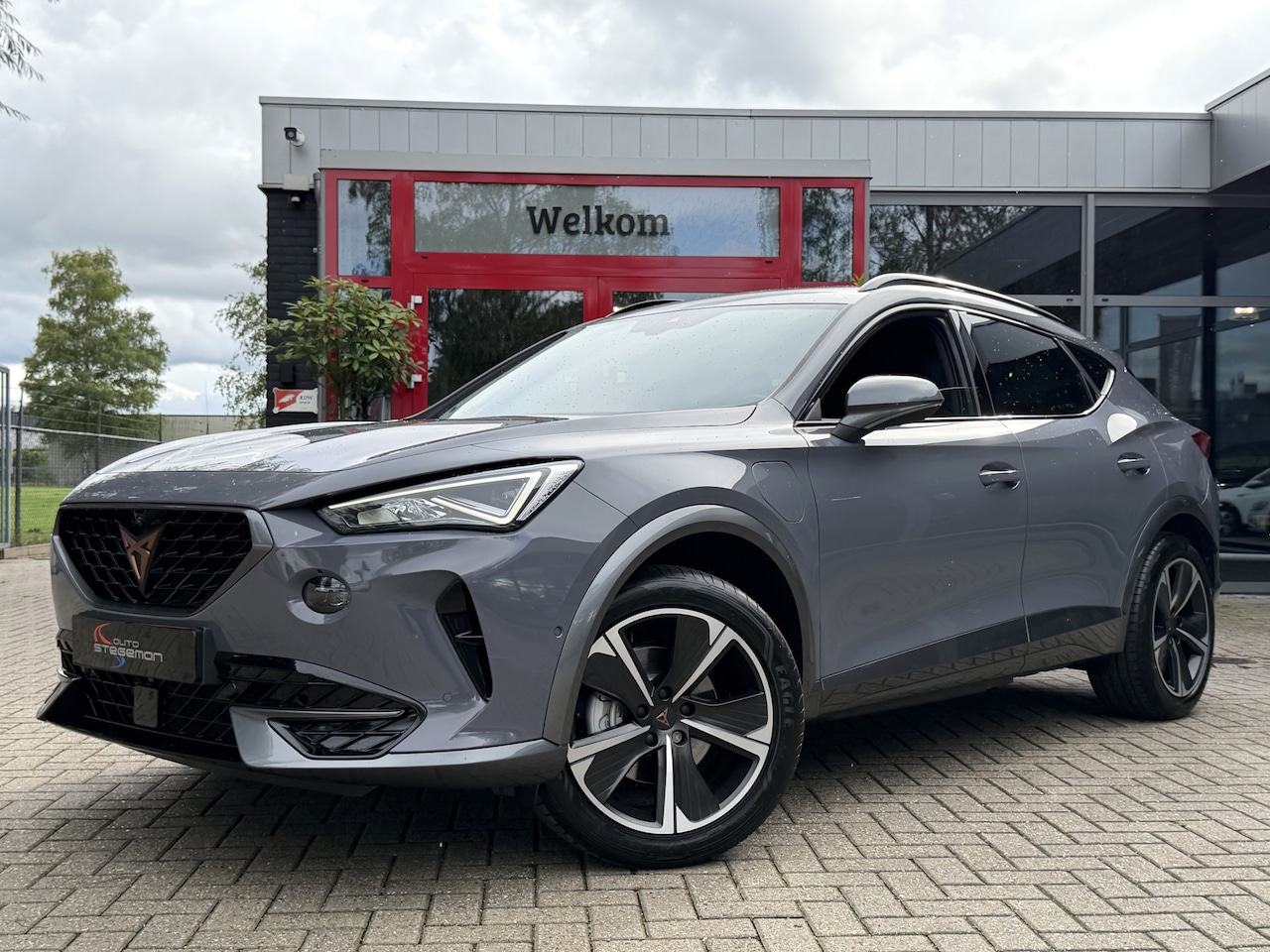 CUPRA Formentor - 1.4 e-Hybrid 245pk *!* RADAR/ 360 CAMERA/ CARPLAY/ 26DKM/ NAVIGATIE *!* - AutoWereld.nl