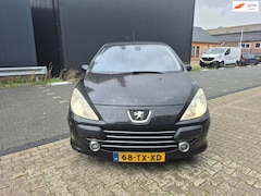 Peugeot 307 - 2.0-16V Premium