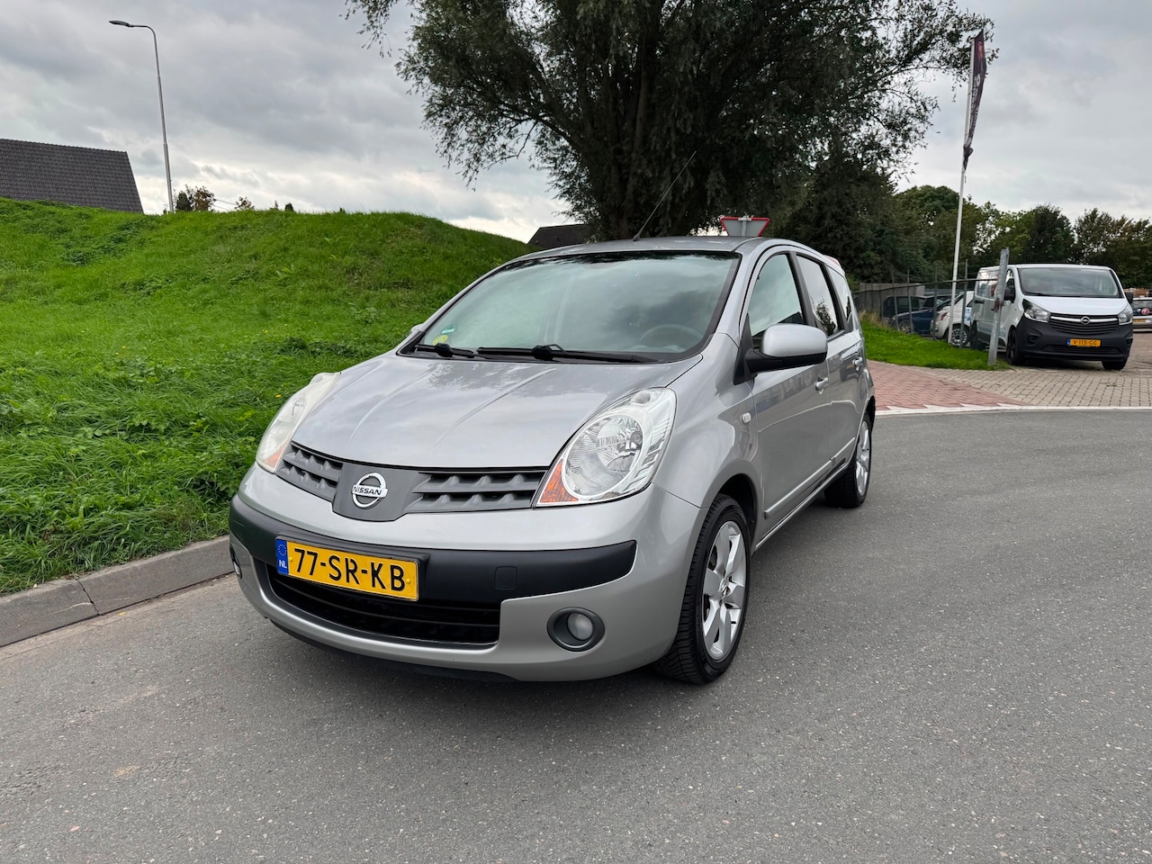 Nissan Note - 1.6 First Note Automaat Trekhaak Clima - AutoWereld.nl