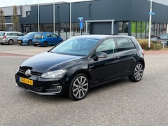 Volkswagen Golf - 1.2 TSI Business Edition R Connected Lounge Navi