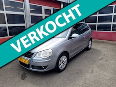 Volkswagen Polo - 1.4-16V Trendline met ruilmotor 134000 km