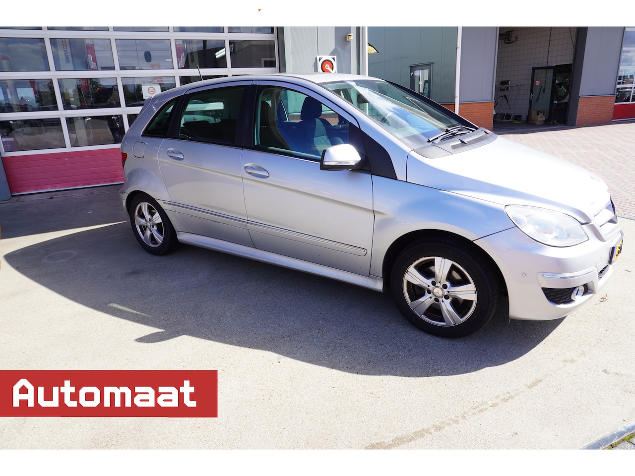 Mercedes-Benz B-klasse - 200 Automaat Panorama dak nr. V194 | Airco | Cruise | Navi - AutoWereld.nl