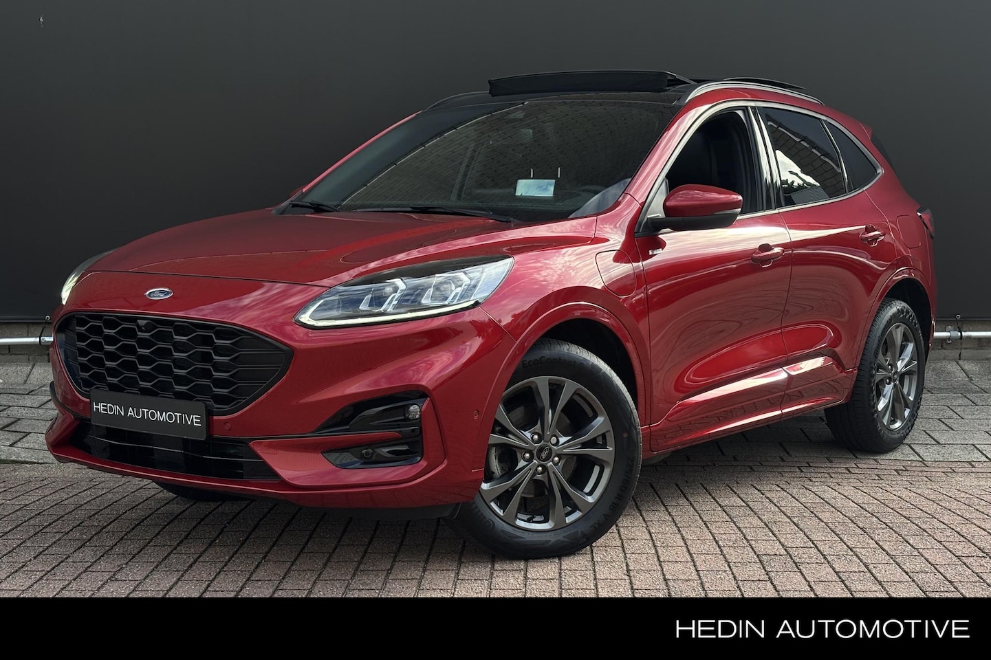 Ford Kuga - 2.5 PHEV ST-Line X | BTW | Trekhaak | Winterpack | Parkeercamera voor&achter | Panoramadak - AutoWereld.nl
