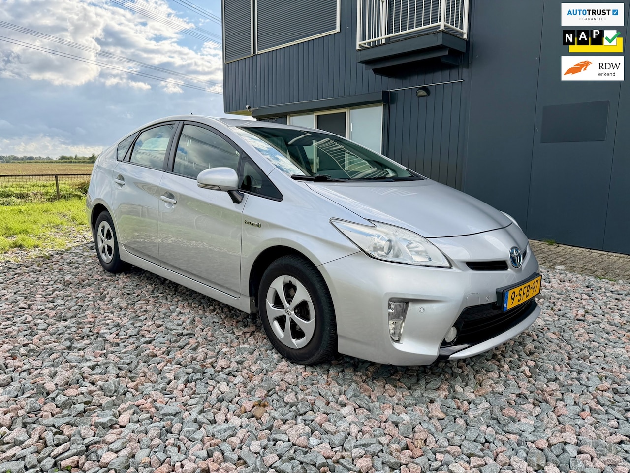 Toyota Prius - 1.8  Comfort 1.8 Comfort - AutoWereld.nl