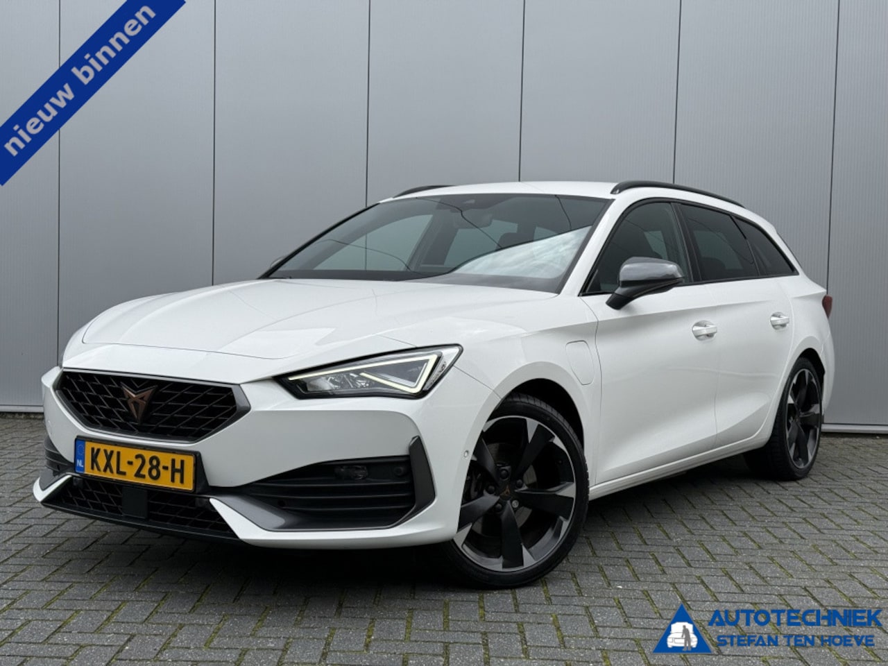 CUPRA Leon Sportstourer - 1.4 e-Hybrid business Camera TREKHAAK stuurwielverw. - AutoWereld.nl