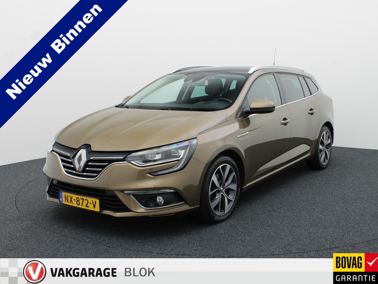 Renault Mégane Estate - 1.2 TCe Bose | Panodak | Trekhaak | Head Up | Adapt. cr. | Camera | Prijs Rijklaar!! - AutoWereld.nl