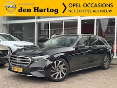 Mercedes-Benz E-klasse Estate - 300 e Exclusive Line Wit leder/Panorama/Trekh/Burnmester 4D
