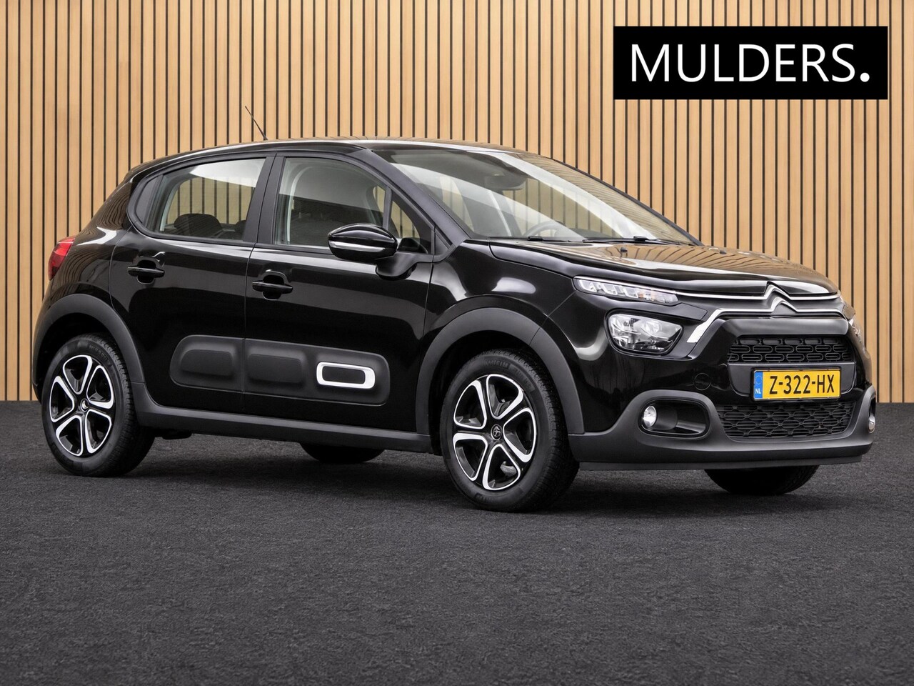 Citroën C3 - 1.2 PureTech Plus | Navi / Climate / Cruise - AutoWereld.nl