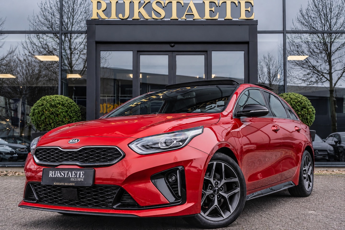 Kia Pro cee'd - 1.4 T-GDI GT-Line|PANO|CAMERA|ACC|NAP|STUURVERW - AutoWereld.nl