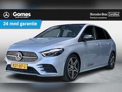 Mercedes-Benz B-klasse - 180 Business Solution AMG | Trekhaak | Night Pakket | Panoramadak | Dodehoekassistent | El