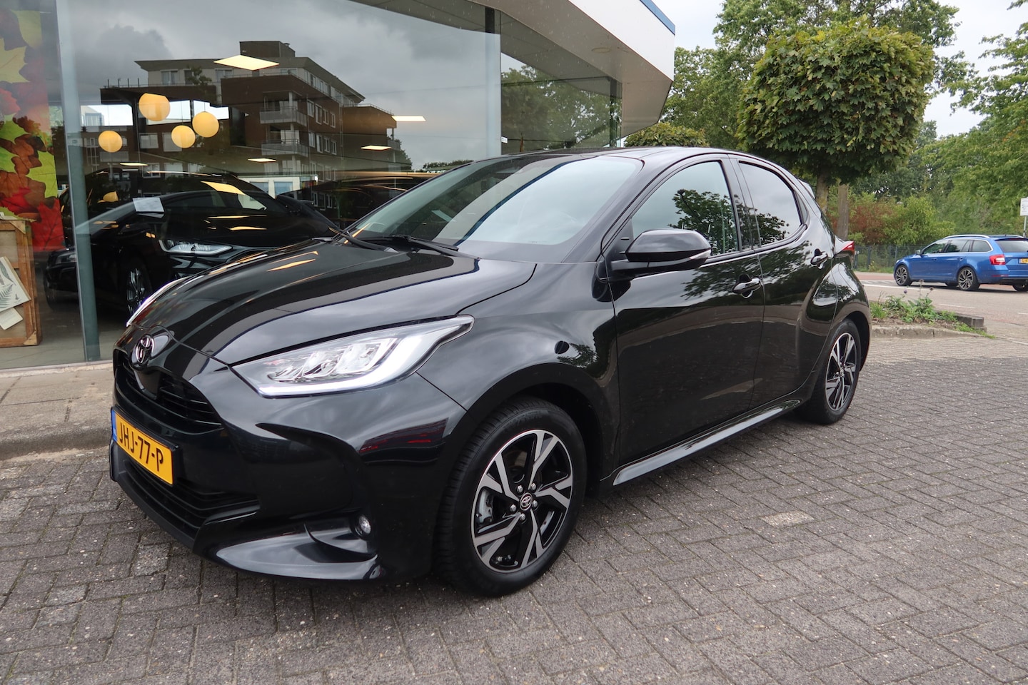 Toyota Yaris - 1.5 Hybrid 115PK I LM Velgen I Clima I Cruise I Camera I ALL-SEASON - AutoWereld.nl