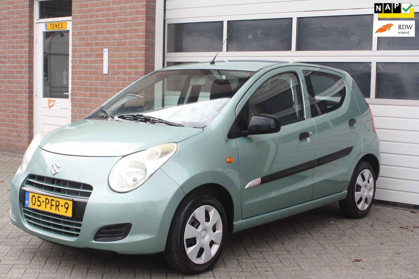 Suzuki Alto - 1.0 Comfort Plus Nederlandse Auto, Nap, 36000KM!!!, Onderhoud Boekje, Airco, 5 Deurs. - AutoWereld.nl